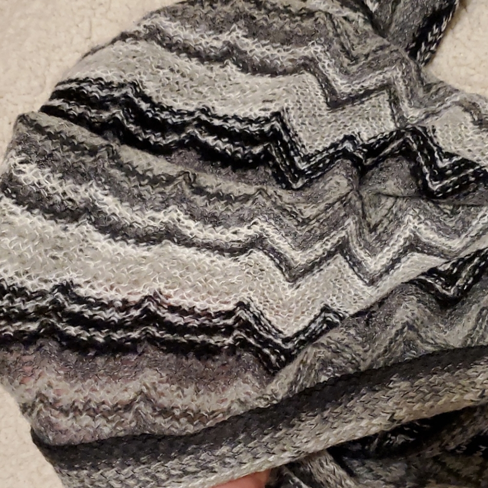 Infinity Scarf- Super Soft - Picture 2 of 2